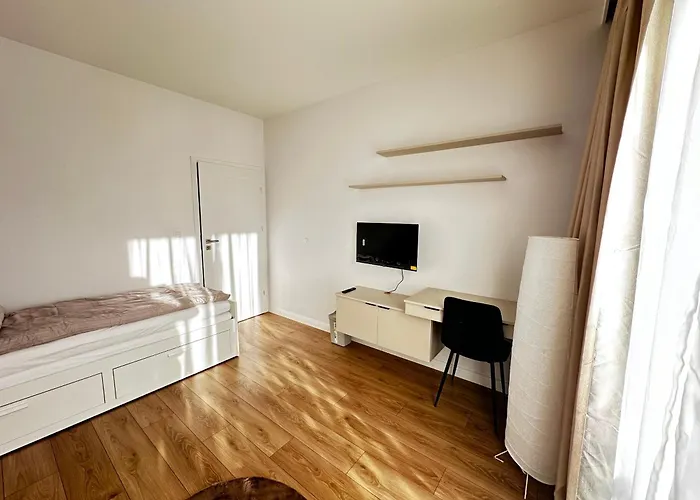 Kaskady Airport Modern - Close To The Airport - 10 Min, And Center - 15 Min * Варшава