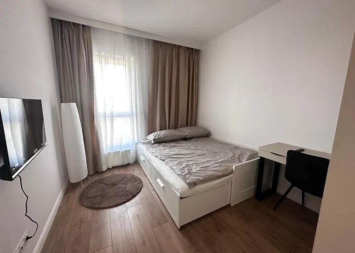 Kaskady Airport Modern - Close To The Airport - 10 Min, And Center - 15 Min Варшава