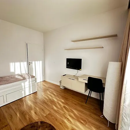 Kaskady Airport Modern - Close To The Airport - 10 Min, And Center - 15 Min * Varşova